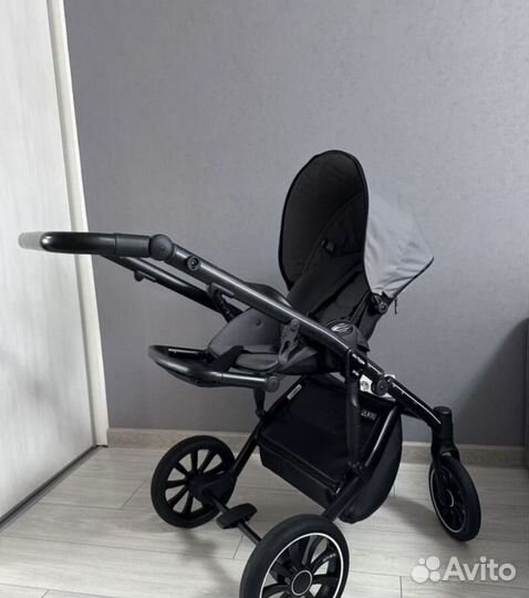 Коляска 3 в 1 отличное состояние