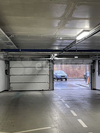 Машиноместо