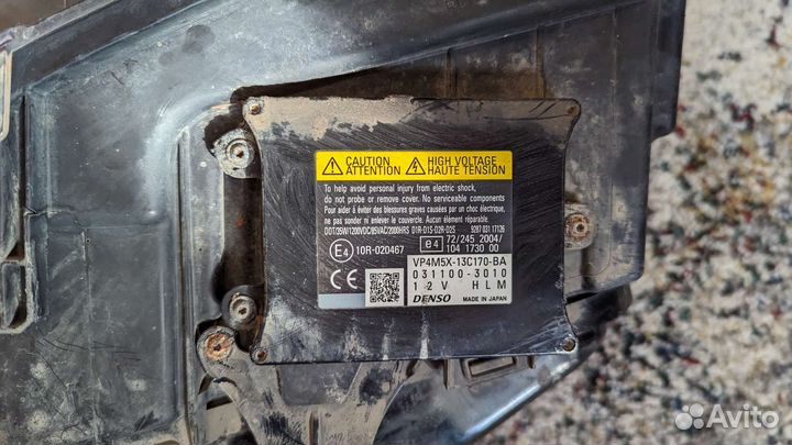 Фара правая ксенон на Land Rover Freelander 2