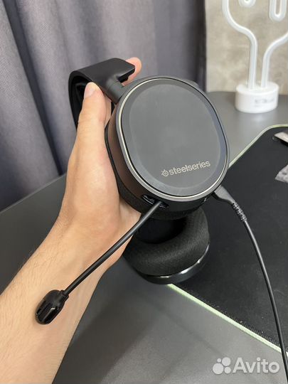 Наушники SteelSeries Arctis 5 2019 edition