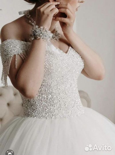 Свадебное платье 44 46 новое