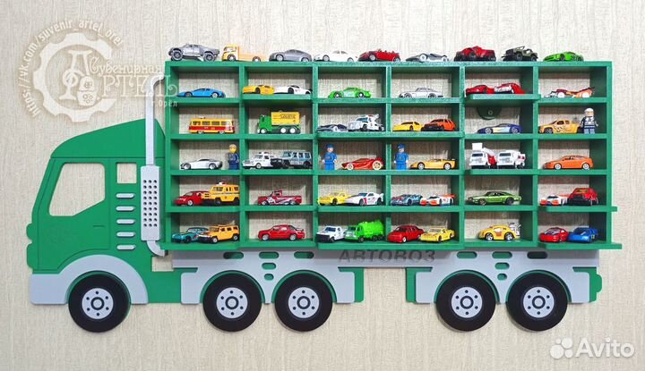 Полка для машинок 