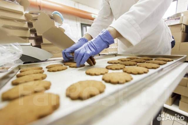 Упаковщик на склад печенья вахтой Москва
