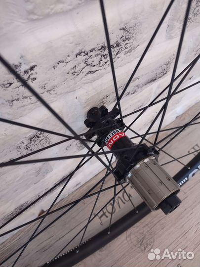 Комплект колес вилсет DT Swiss Novatec 28 / 29