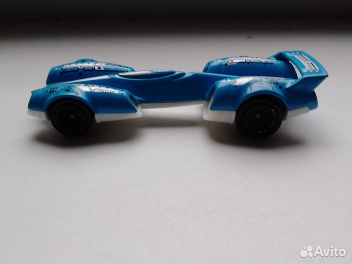 Машинка хот вилс