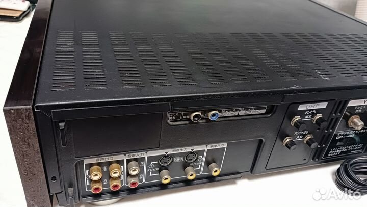 Видеомагнитофон Mitsubishi HV-S65 (2), отправка