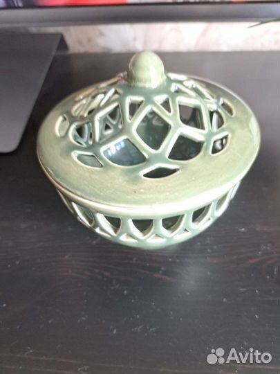 Керамическа конфетница