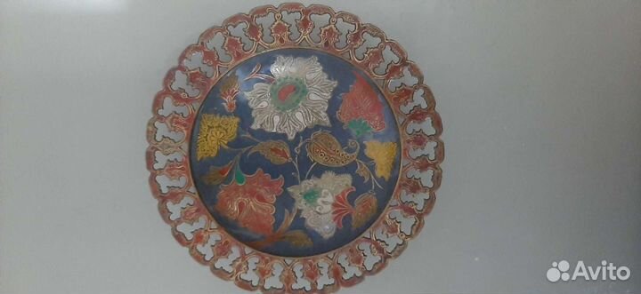 Ваза для сладостей. Латунь. Индия. Эмаль