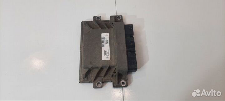Блок управления двигателем Renault Logan L8 K7M