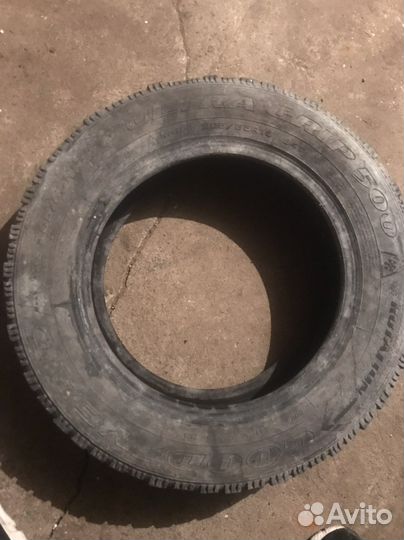 Goodyear UltraGrip 500 205/65 R15
