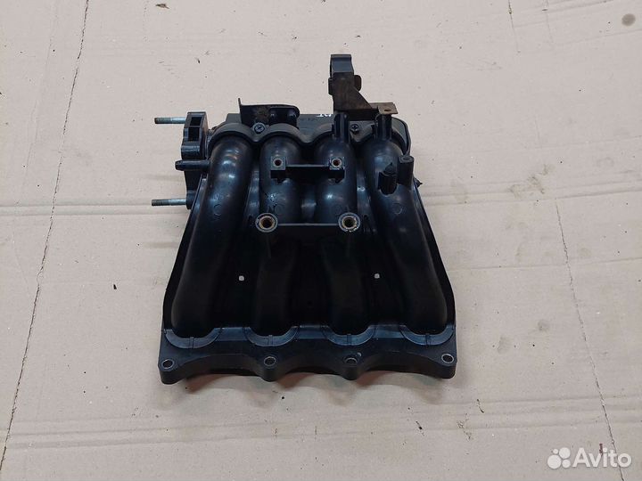 Впускной коллектор Hyundai Accent 2