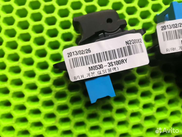 Кнопка стеклоподьемника Хюндай Соната 6