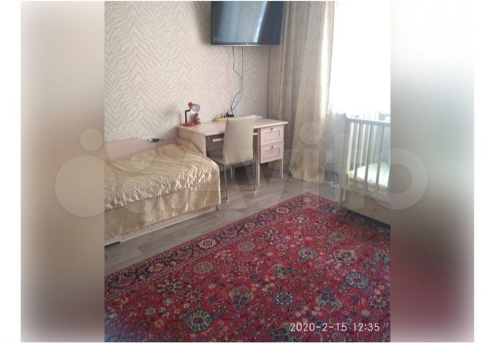 2-к. квартира, 56 м², 4/10 эт.