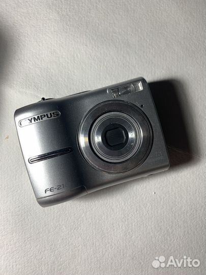 Olympus fe-210 с чехлом