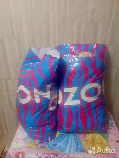 Детские вещи 2-4 года