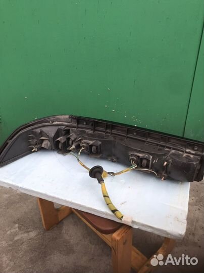 Фонари задние Toyota Mark -2