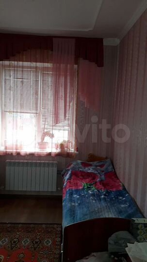 Дом 200 м² на участке 12,5 сот.