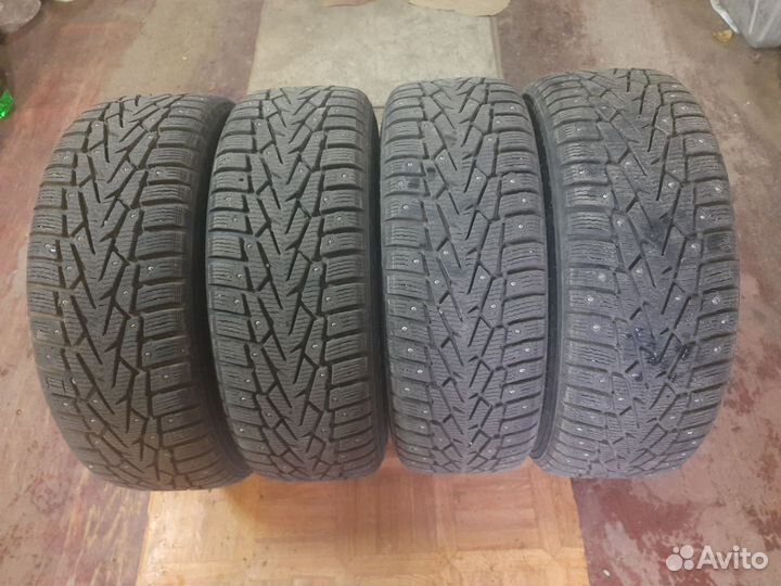 Nokian Tyres Nordman 7 SUV 215/65 R16