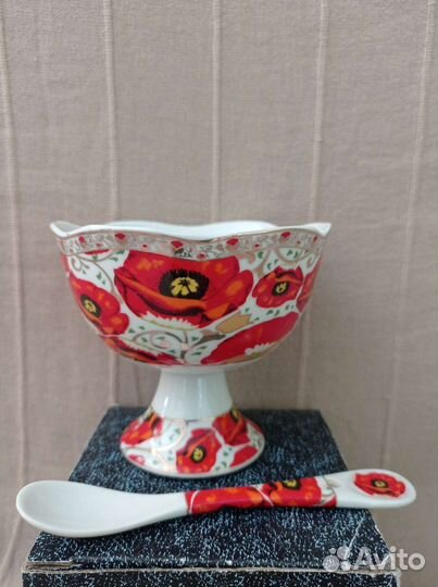 Креманка на ножке