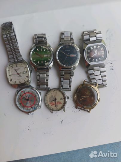 Часы мужские механические