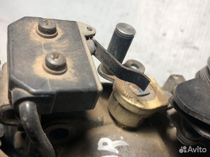 Дроссельная заслонка 2.3 AAR МКПП