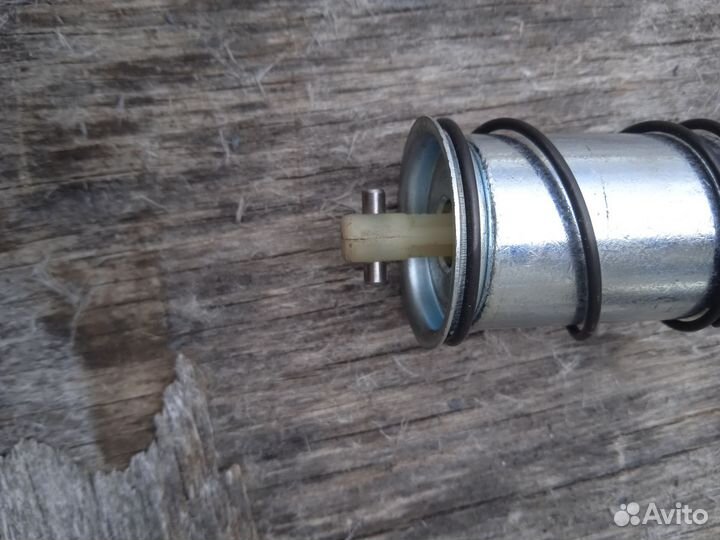 Втягивающее реле стартера LADA granta