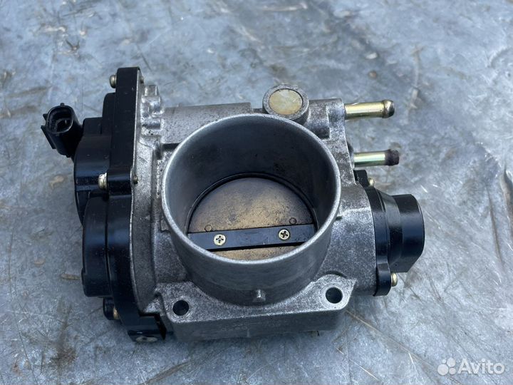 Дроссель Crown Majesta Toyota