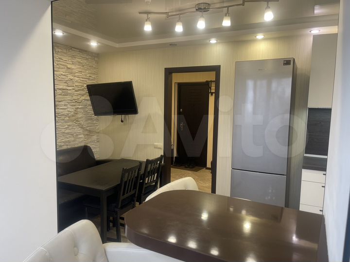 1-к. квартира, 50 м², 4/17 эт.