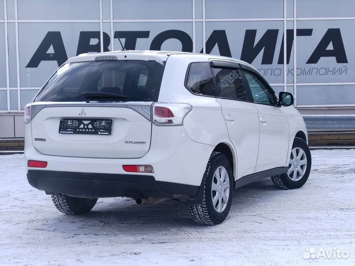 Mitsubishi Outlander 2.0 CVT, 2012, 150 360 км