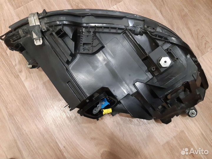 Фара левая A2229062304