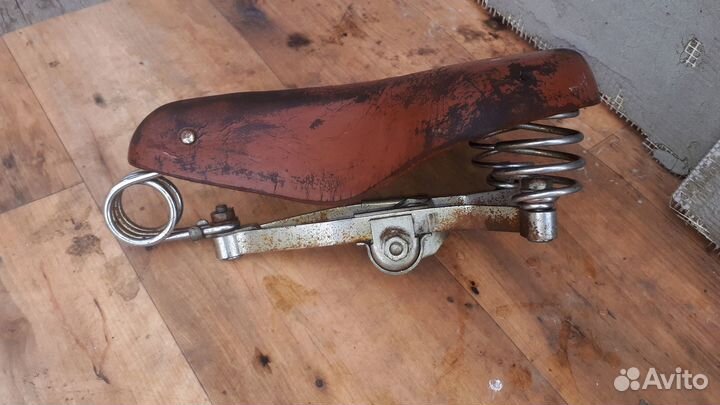 Велосипедное седло СССР с клеймом