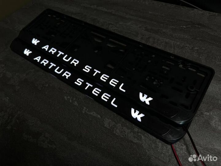 Номерная рамка c вашим логотипом и дизайном