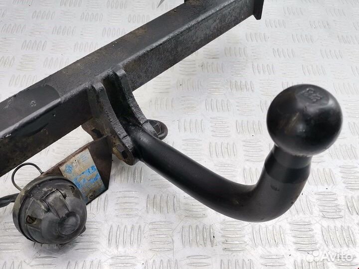 Фаркоп для Peugeot-Citroen Picasso