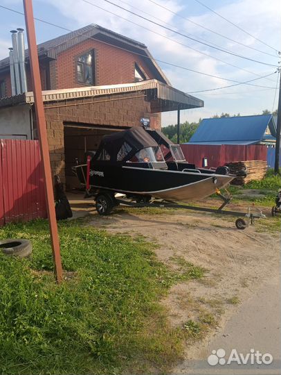 Лодка Fortboat 450