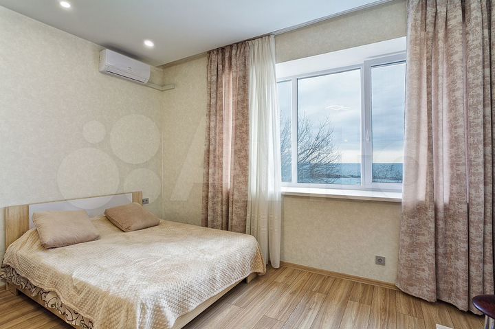 Квартира-студия, 45 м², 1/8 эт.