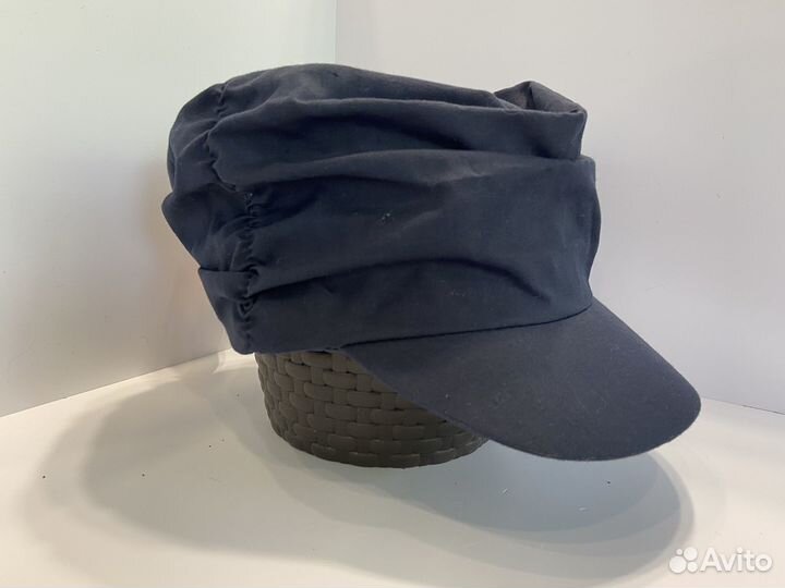 Новая синяя женская кепка C&A