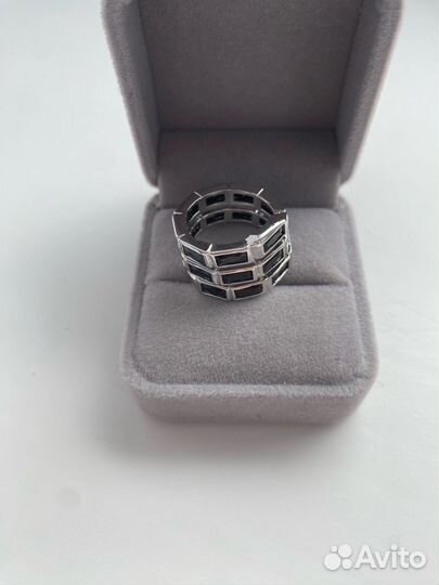 Кольцо змейка черная под серебро 18 р