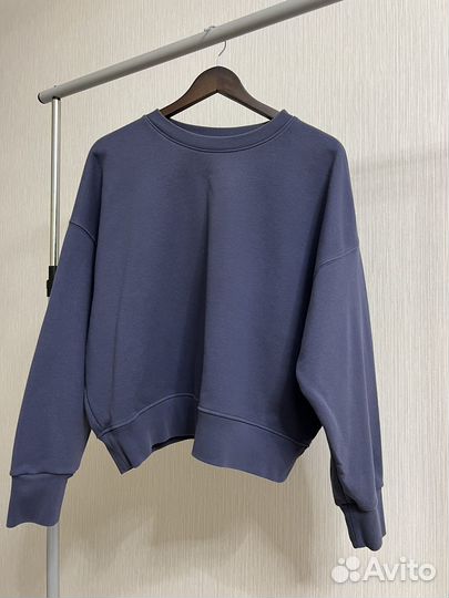 Свитшот uniqlo