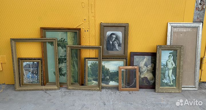 Багет и рамы для картин и фото старые