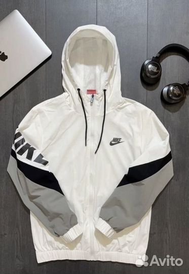 Ветровка nike