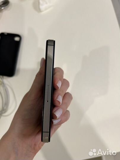 iPhone 4, 8 ГБ