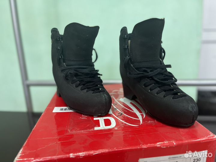 Коньки Edea chorus