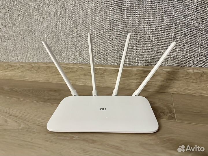 Роутер Xiaomi Mi wifi Router 4A Gigabit Edition