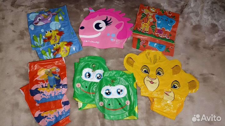 Плавательные принадлежности