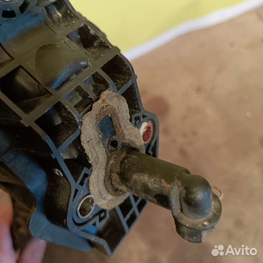 Педаль сцепления Volkswagen Polo 5