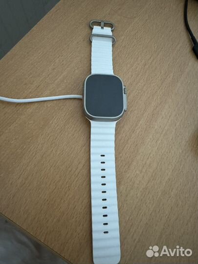 Apple watch ultra 2 49mm titanium white Ocean Band