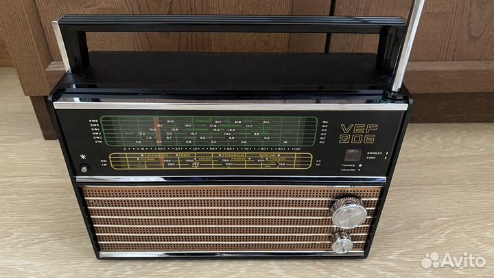 Радиоприемник VEF 206 с блоком питания