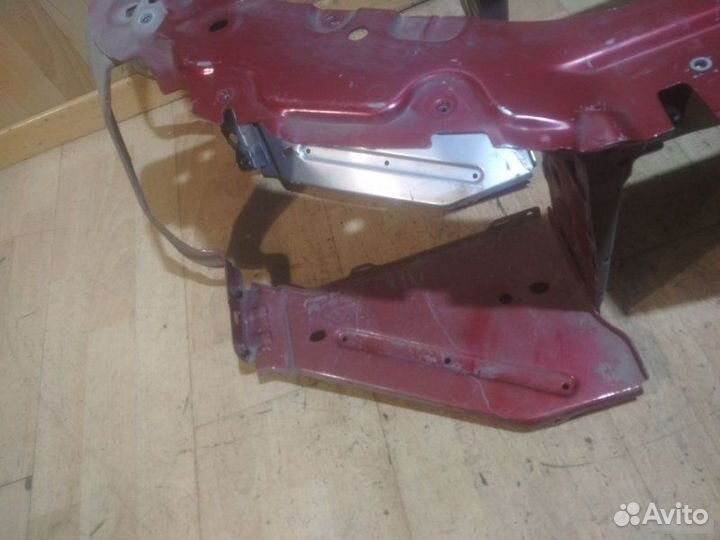 Панель передняя Land Rover Freelander 2