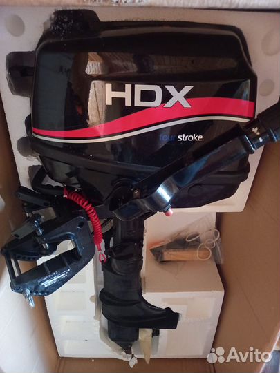 Лодка с мотором