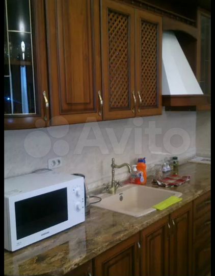 Дом 280 м² на участке 5 сот.